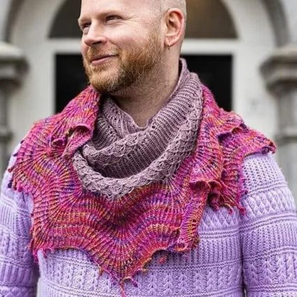 Rib_Vault_Shawl-1.jpg